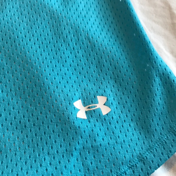 UNDER ARMOUR teal and white workout exercise top - Picture 3 of 4